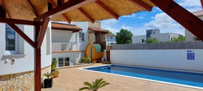 Sanus Apartments